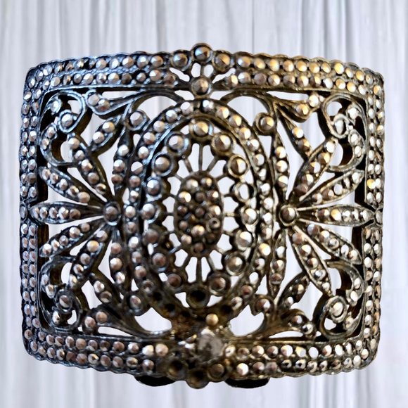 Vintage Shoe Clip Studs Silvertone Heavy Large - Picture 2 of 10